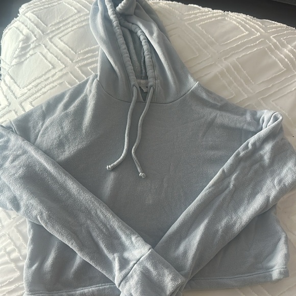 Beyond Yoga Cropped Hoodie​​​ - Picture 4 of 4